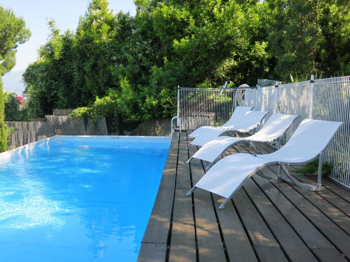 Hostellerie Aspremont Kültér fotó